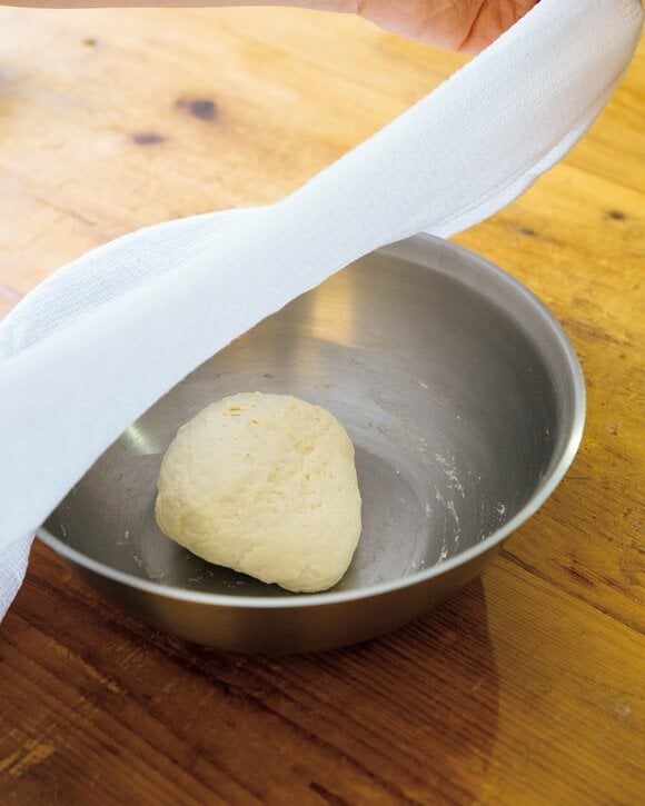 ボウルに濡れふきんをかぶせる