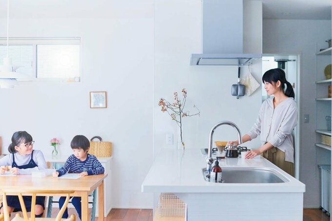 母キッチン子どもテーブル
