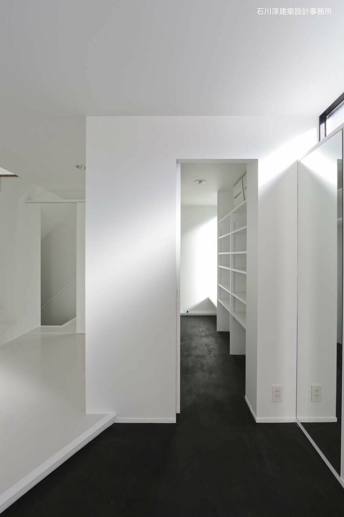 玄関とシューズクローゼット