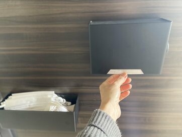 玄関を変えれば朝のストレスが激減。ドア裏や靴箱裏を活用した収納ワザ