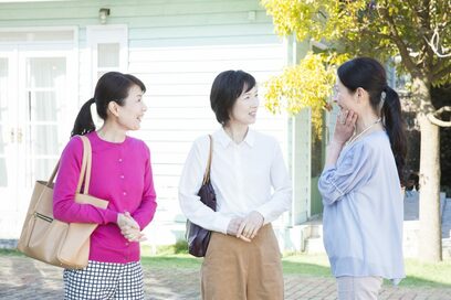 ご近所づき合いのマナーQ＆A！ゴミ出しのときにすれ違ったら？