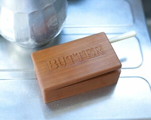 ・独身時代から使っているバターケース