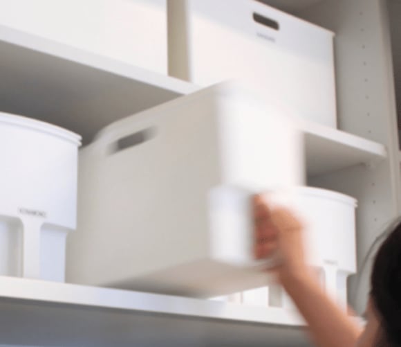 吊り戸棚ストッッカーホワイト