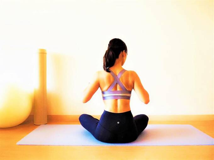 ヨガインストラクターの高木沙織さん