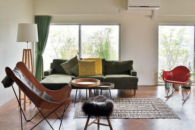 リビングルームソファと一人ソファ