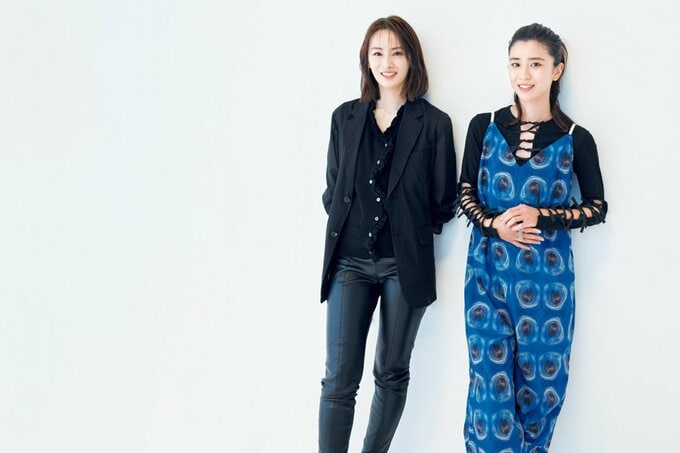 並んで立つ北川景子さんと黒島結菜さん