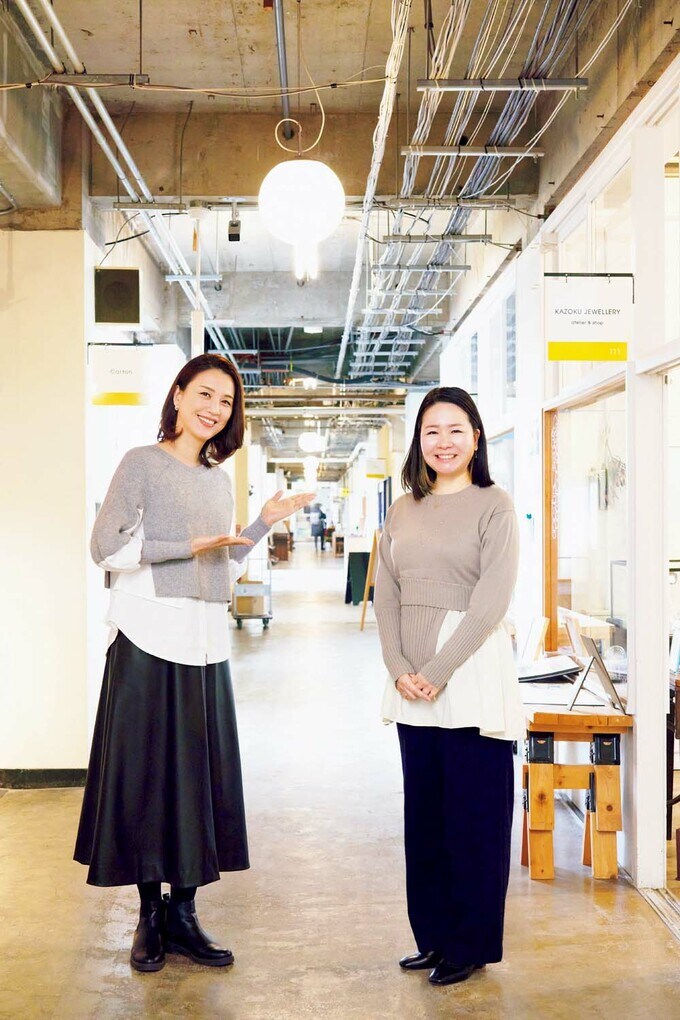 西口詩織さん(KAZOKUJEWELLERY/カゾクジュエリー)