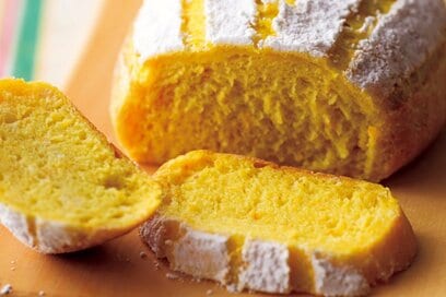 米粉だからこねずに簡単。外カリッ、中しっとりの「ニンジンパン」レシピ