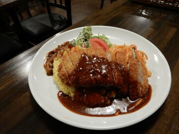 長崎の「絶品グルメ」は、まるで大人のお子様ランチ！異国情緒を味わえるホテルにも注目