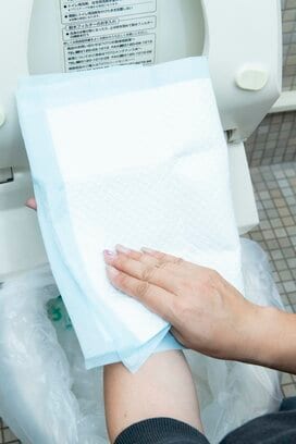 身近な材料3つでつくる「災害トイレ」。低コストで完成、災害時の安心に