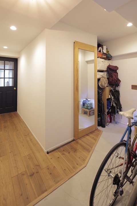 曲線を使った玄関ホール