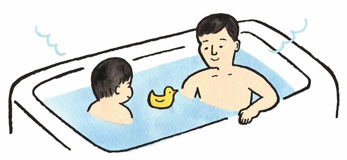 お風呂に入る親子