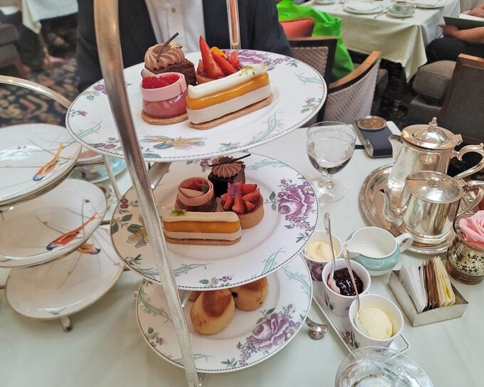 イギリスのアフタヌーンティー