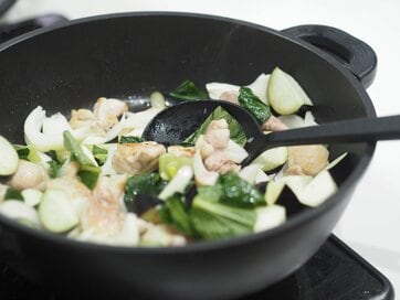 料理研究家が本当に使い続ける、無印良品の「キッチン用品」2つ。“半信半疑”で試して手放せなくなったもの