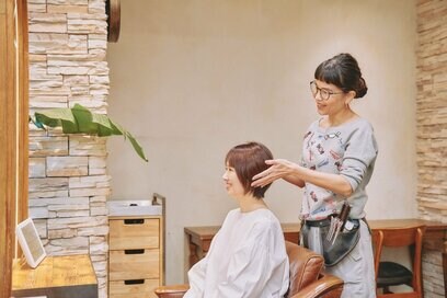 年末の美容院で気をつけるべきこと。「3か月先」の予定まで伝えたほうがいい理由