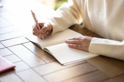 60代、不安や心配事を手放す。前向きになるためのコツ5つ