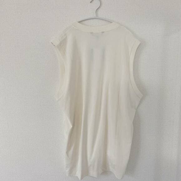 エアリズムコットンオーバーサイズT後ろ