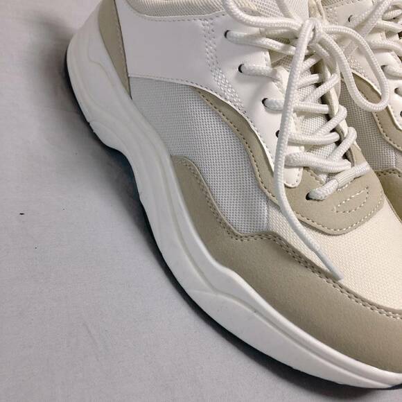 GUのダッドスニーカー