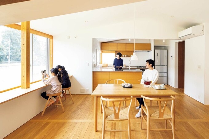 図書室からDKを見たところ