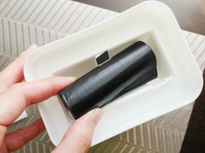 ゴミ袋をセット