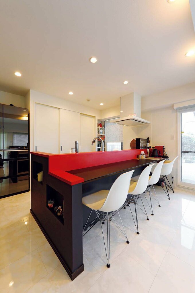 おしゃれなカウンターつきキッチン