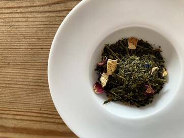 食べられるフルーツティーにトロピカルな緑茶。ひと息つきたいときのおすすめ