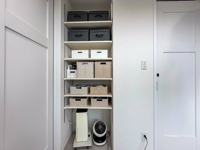 ランドリールームの可動棚