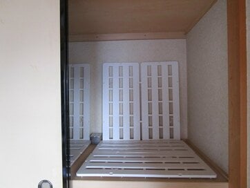 50代からの押し入れ収納。かさばる布団や季節外の衣類もすっきり