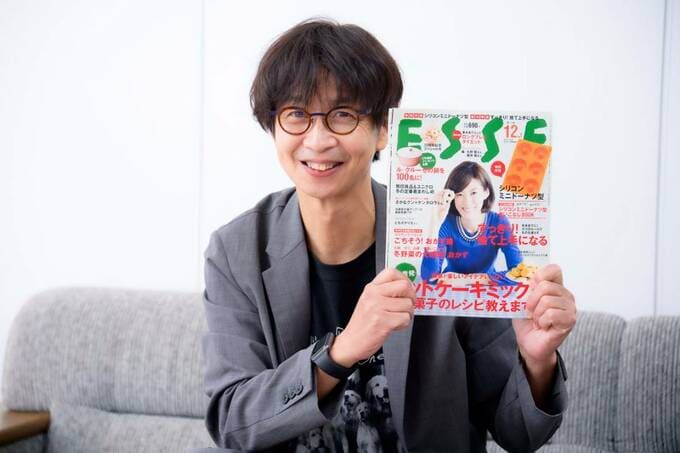 ESSEを持つ小林孝延さん