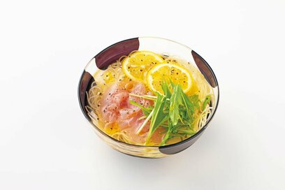 いつものそうめんが激変！オリーブオイルと生ハムで洋風に