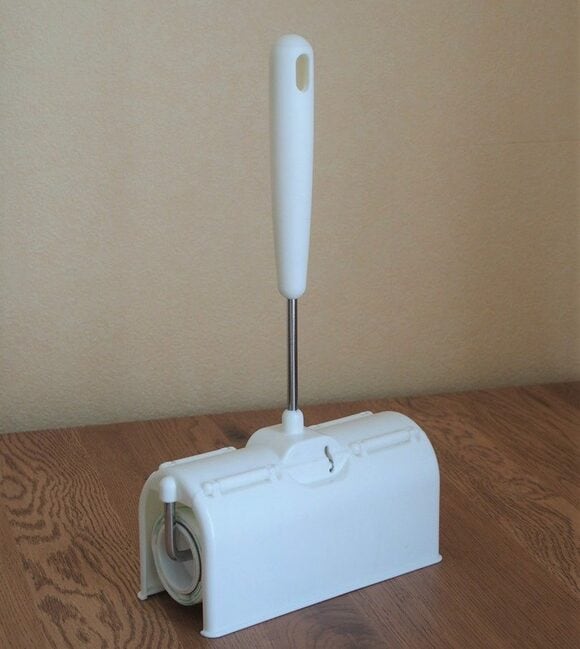 粘着クリーナー