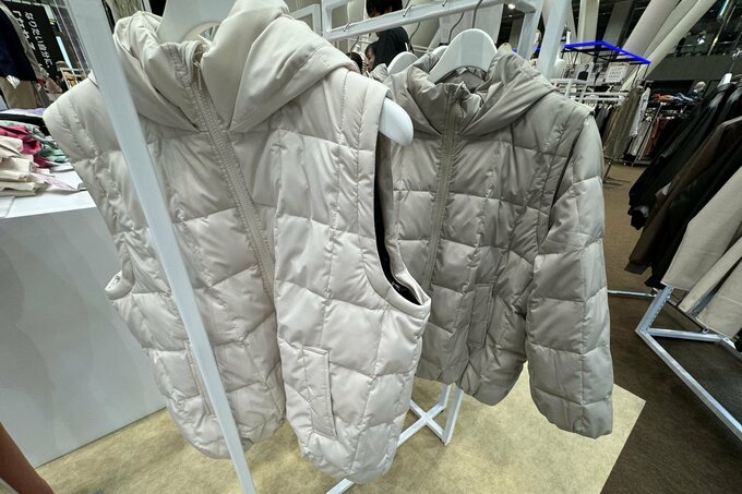 デタッチャブルパフィーブルゾン