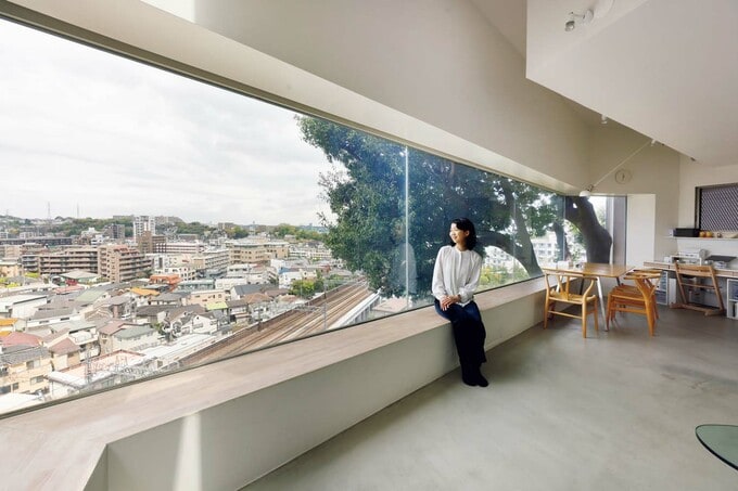 幅10ｍもある出窓