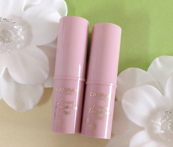 クリーミーファンデーションスティック2つ