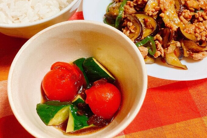 玉ねぎドレッシングサラダ