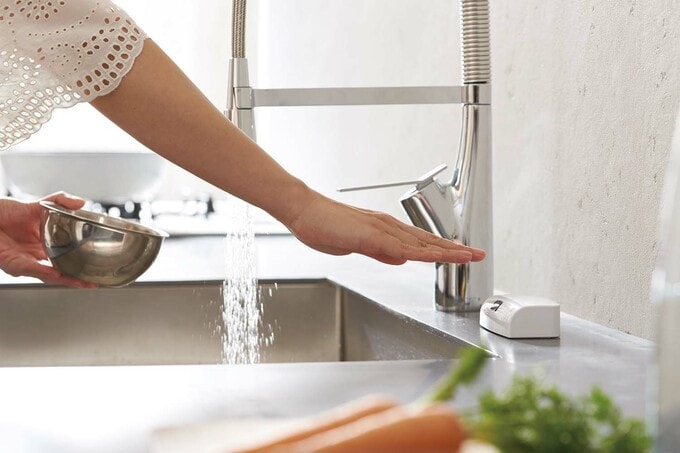 SANEIのワイヤレス水栓