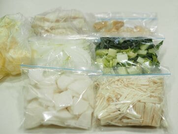 40代・2児の母の「節約につながる料理のひと手間」。野菜は皮ごと調理、冷凍しておくと平日助かる