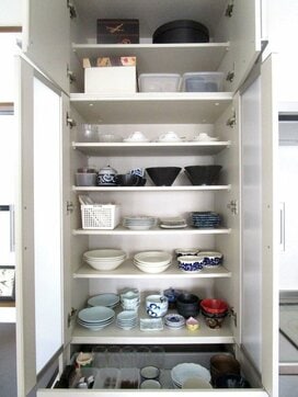 50代、不要な食器を処分してすっきり。手放すための「4つの基準」