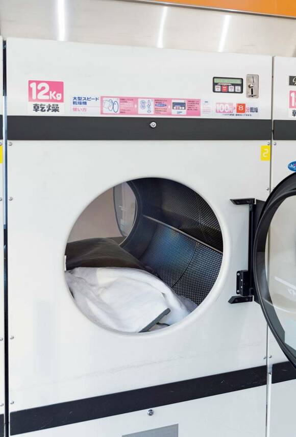 コインランドリーの乾燥機