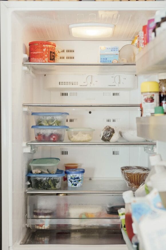 整理された冷蔵庫の様子