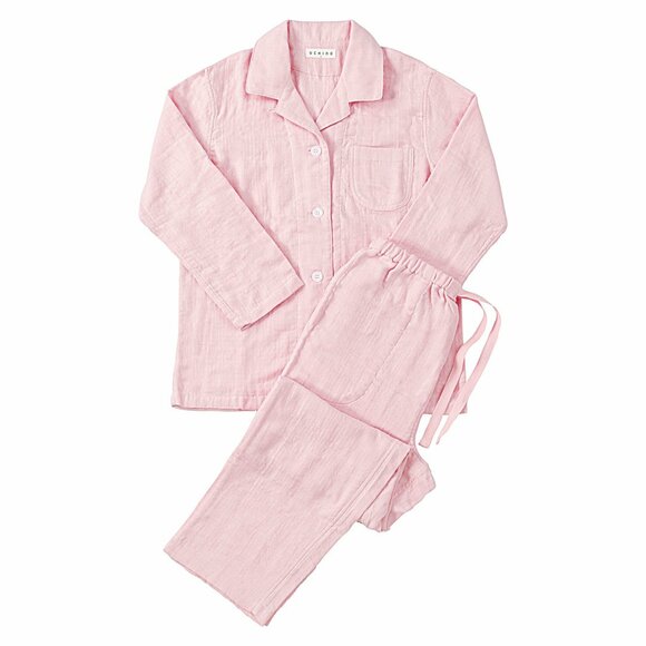 ピンクパジャマ