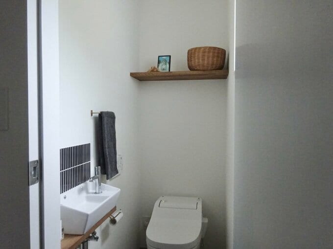 トイレに独立手洗い器を設置