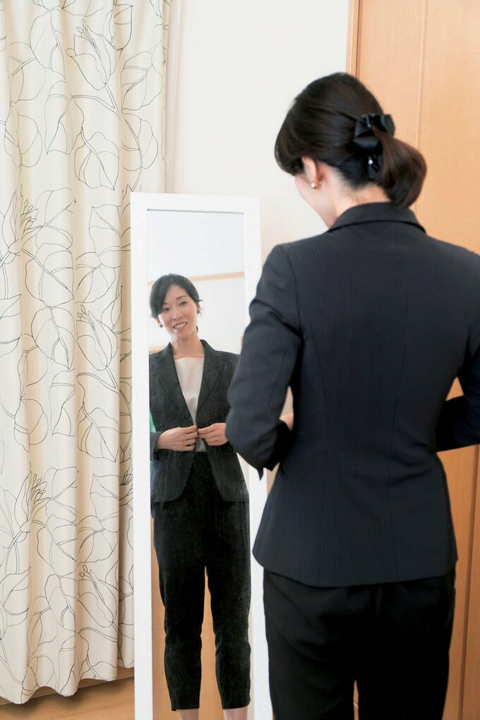 ゆる捨てスーツ