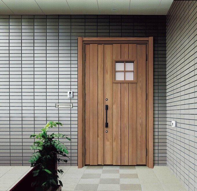 施工期間1日の「ノバリス玄関ドア」