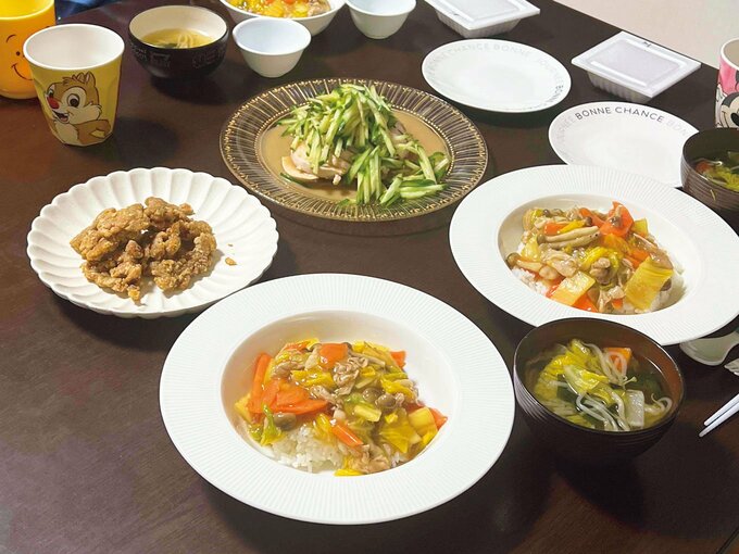 中華丼/バンバンジー/野菜スープ/鶏皮のから揚げ