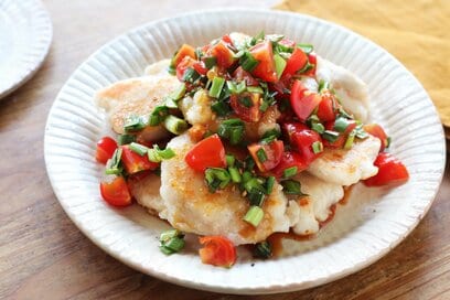 鶏胸肉がっつりおかずレシピ。中華風味つけでご飯が進む