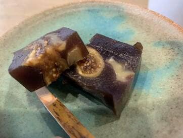 手土産は絶対これ！「ドライフルーツ羊羹」の上品さに悶絶