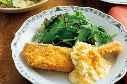 糖質オフの「サーモンフライタルタルソース」。しっとりサクサクでおいしい！