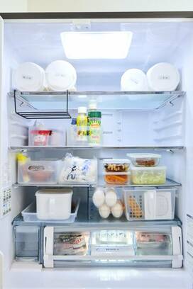 4人家族で食費3万5000円の冷蔵庫。見える化収納でムダがゼロに