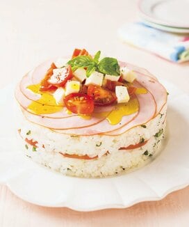 華やかでおいしいケーキずしが、牛乳パックで簡単にできた！